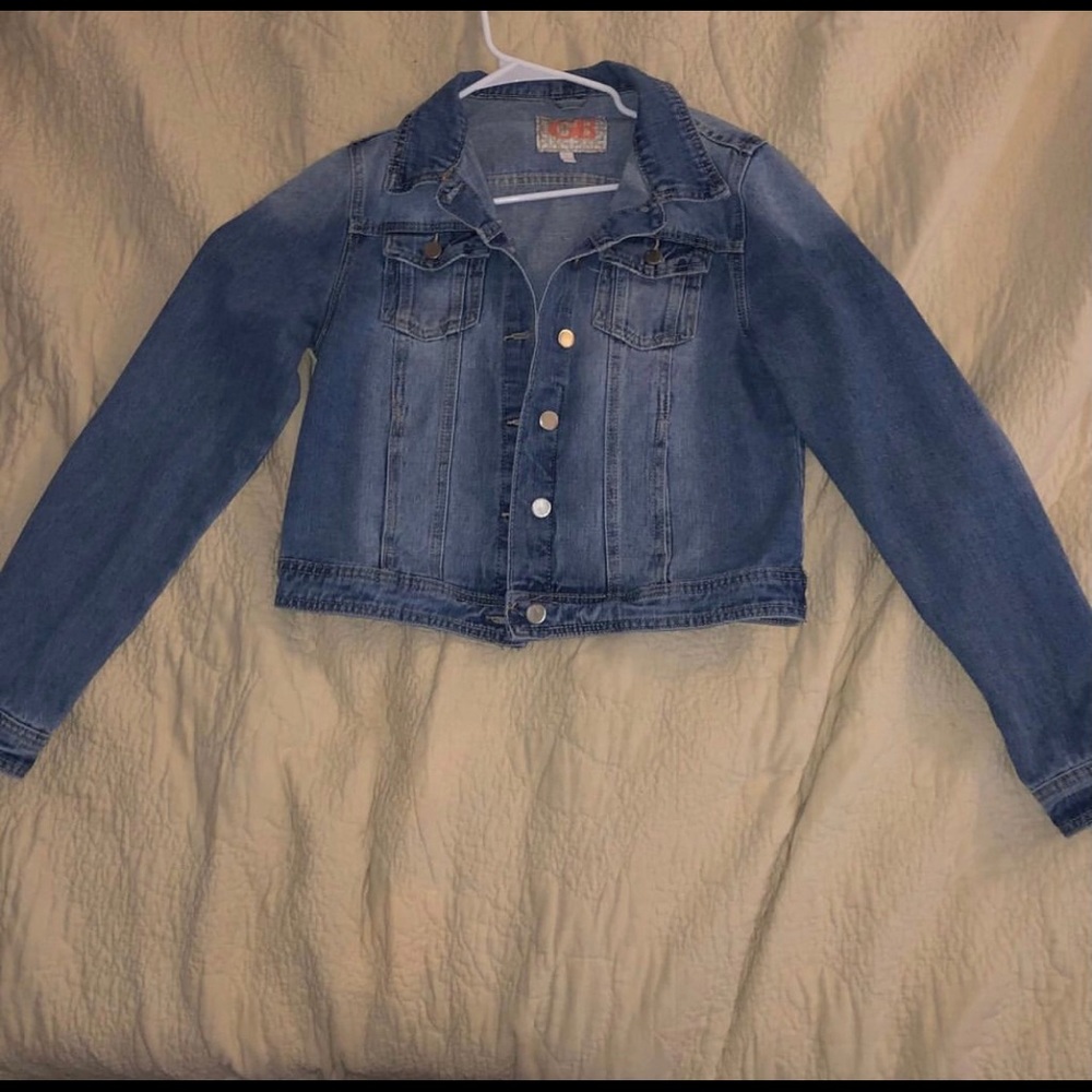 GB dillards brand denim jacket
